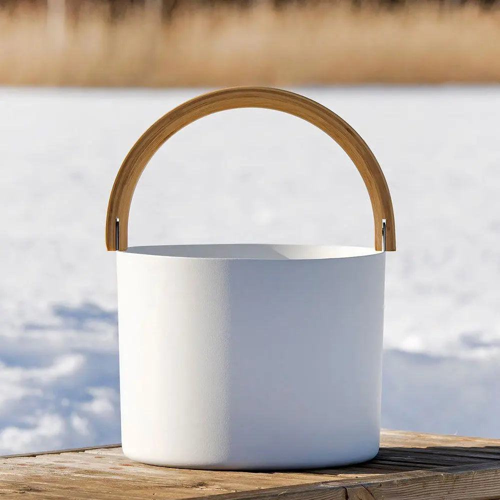 KOLO Bucket 2 (Sauna Bucket with curved Handle, Bamboo/Aluminum, 1.5Gal) KOLO